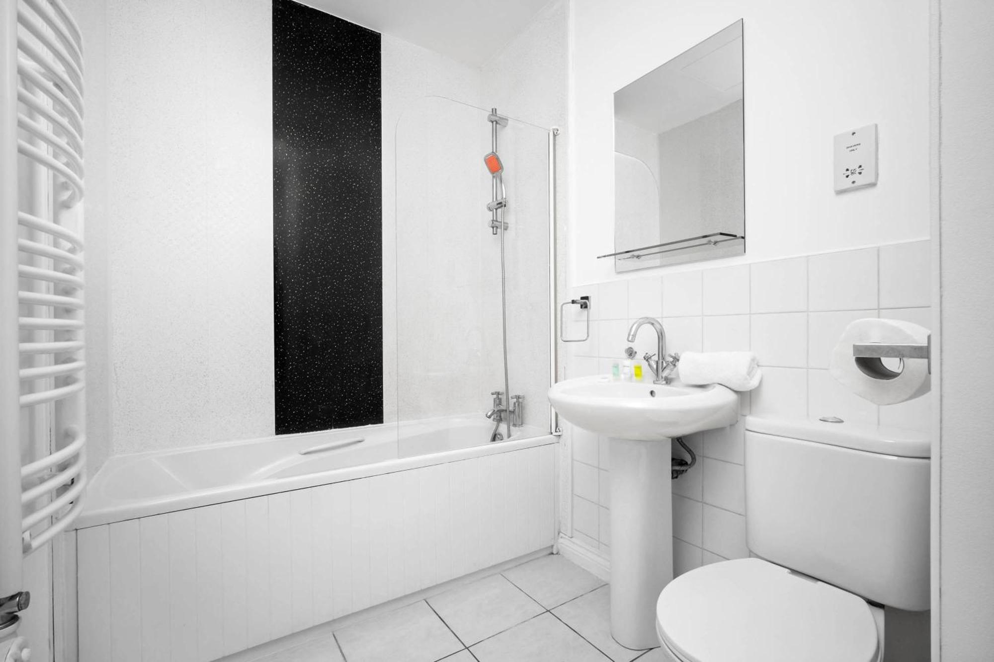 ברמינגהאם Luxury Two Bedroom Apartment - City Ceentre - Balcony - Jq - Netflix & Wifi - 11B מראה חיצוני תמונה